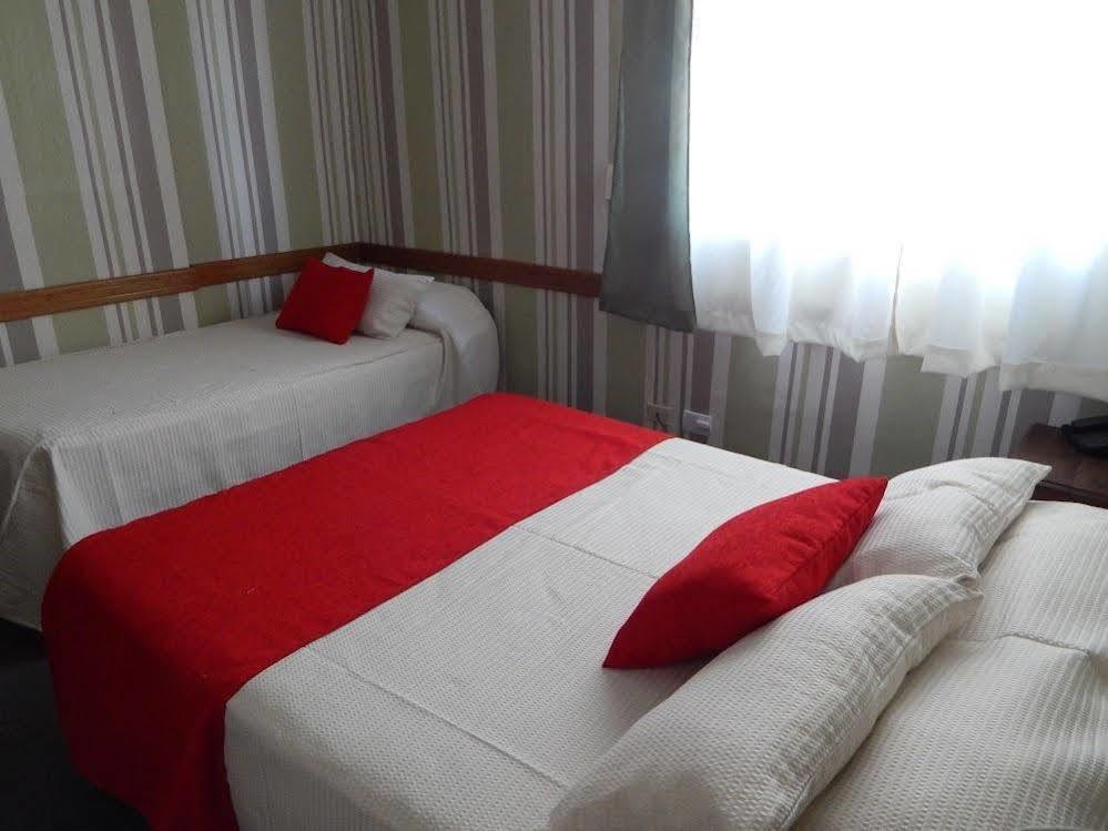 Hotel Atlantico コモドーロ・リバダビア エクステリア 写真